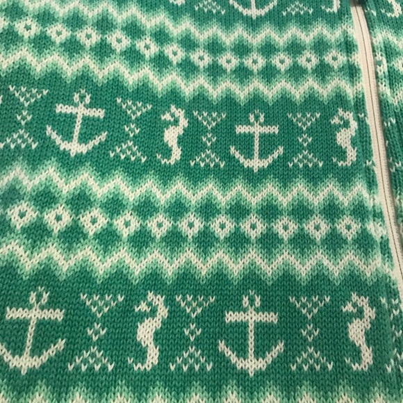 Vineyard Vines reversible vest - Picture 3 of 8